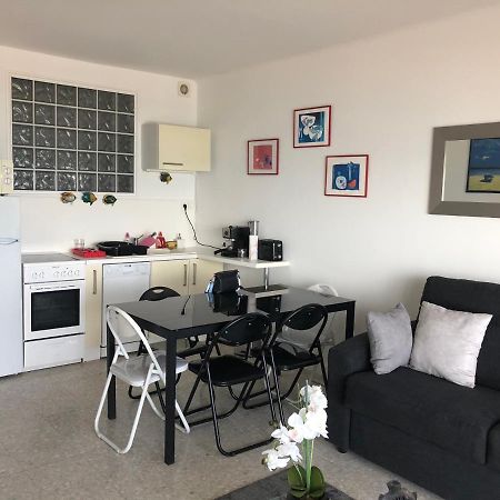 Appartement Front De Mer Cagnes-sur-Mer Exterior photo
